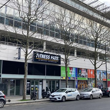 Appartement Sur Et Garage Au Stade De France A 2 Mn De Paris, 20 De Roissy Cdg Et 30 De La Defense Animaux Bienvenus Saint-Denis  Exteriör bild